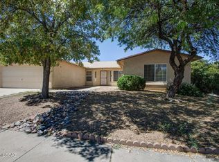 7830 S Caesar Dr, Tucson, AZ 85747