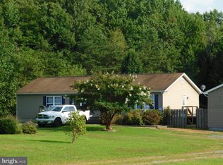 1271 Bristol Mine Rd, Colonial Beach, VA 22443