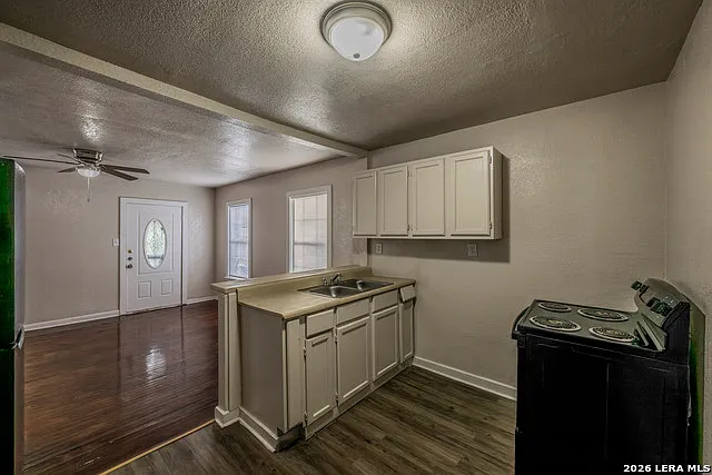 207 Bradford Ave #1 — Photo 7
