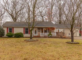 22950 Hickory Cir, Mattawan, MI 49071
