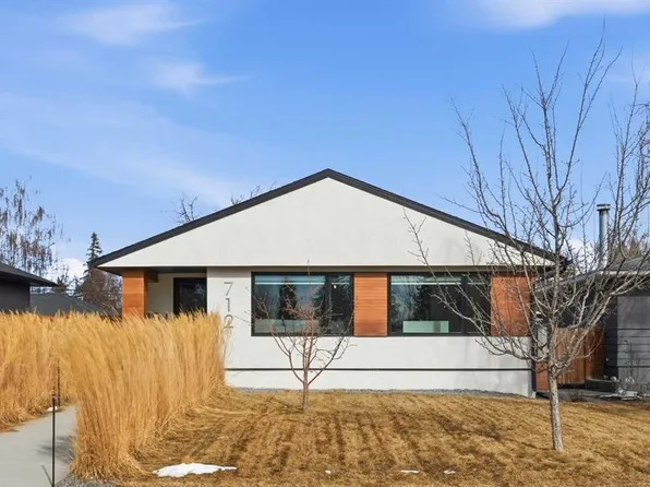712 S 48th Ave SW, Calgary, AB T2S 1E6