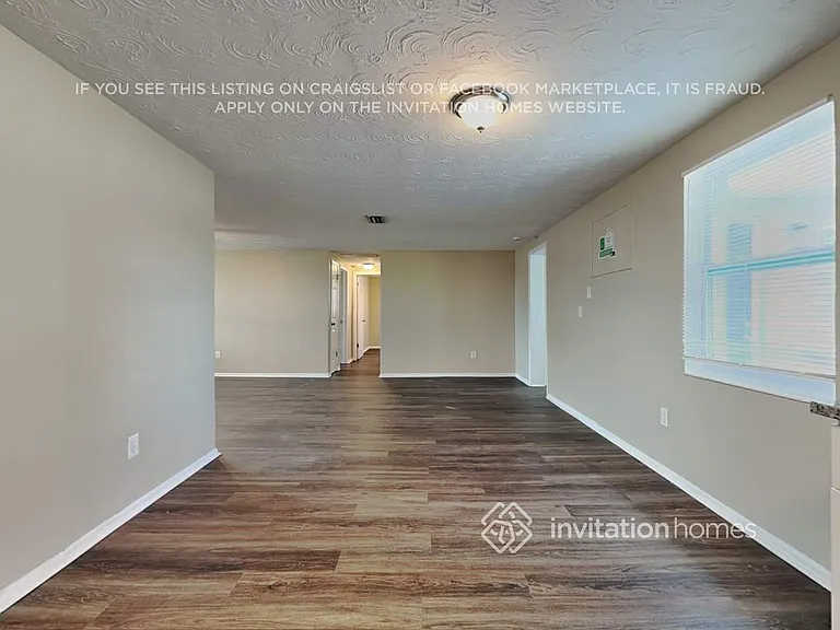 3910 Beechwood Dr — Photo 5