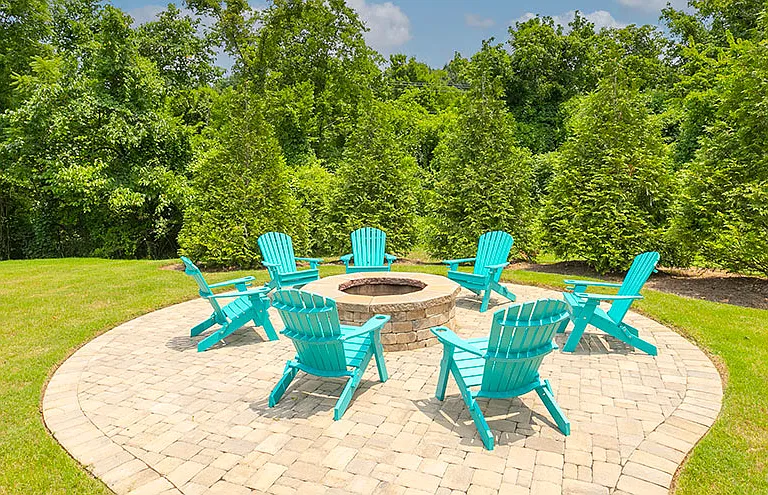 Residences at Glenview Reserve Apartment Homes — Photo 40