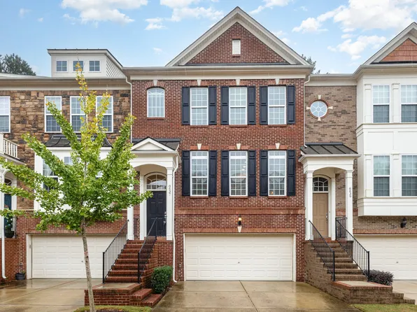 8637 Macedonia Lake Dr, Cary, NC 27518