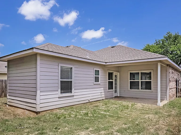 1812 Alanbrooke Dr — Photo 16