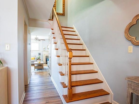 4th image of 3224 Gateway Cir