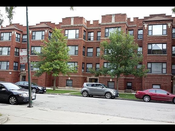 2nd image of 7117 S Calumet Ave