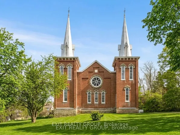 44 Union Rd, Prince Edward County, ON K8N 4Z7