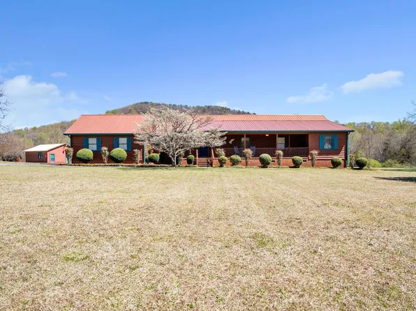 827 Meece Mill Rd, Pickens, SC 29671