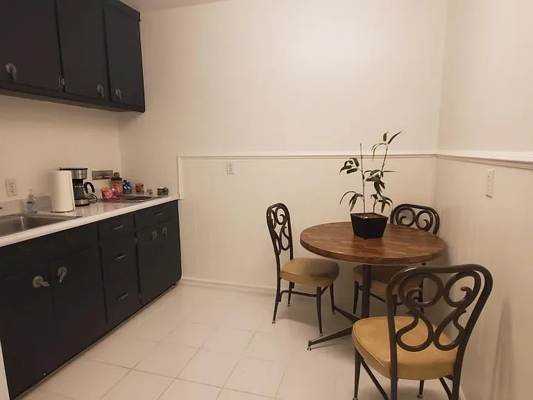 10105 Montwood Dr #D — Photo 8