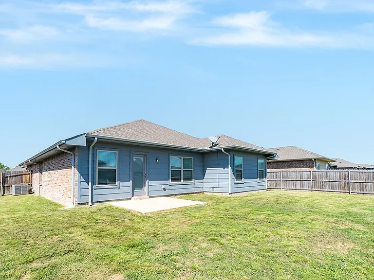 117 Willowbend Loop — Photo 21