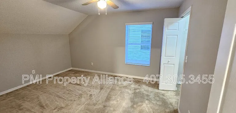 4212 Forest Island Dr — Photo 10