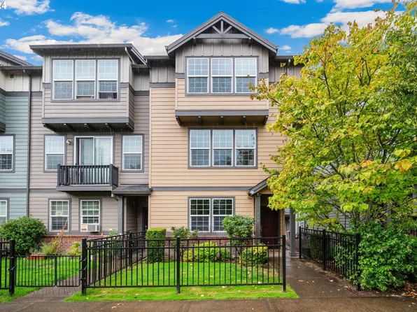 715 N Little Oak St, Newberg, OR 97132