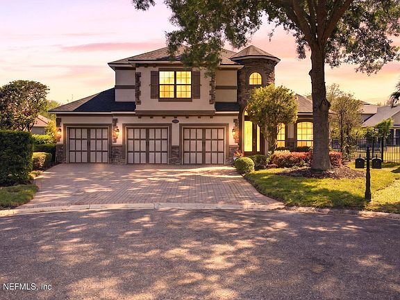 2nd image of 13124 HIGHLAND GLEN Way E