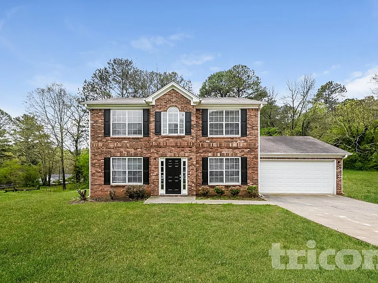 2277 Kilgore Ln — Photo 1