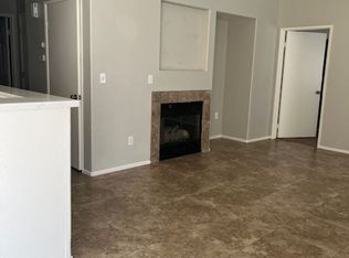 4514 Pebble Creek Dr #A-D, Bakersfield, CA 93312