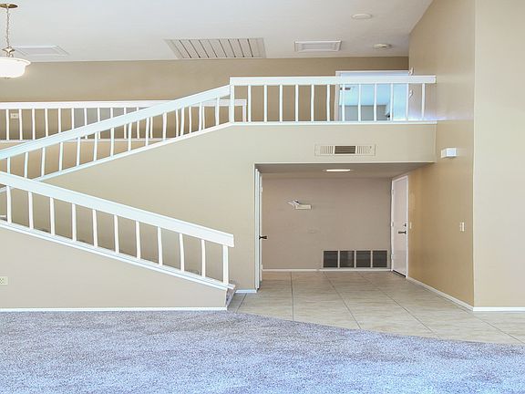 2nd image of 23853 Bouquet Canyon Pl