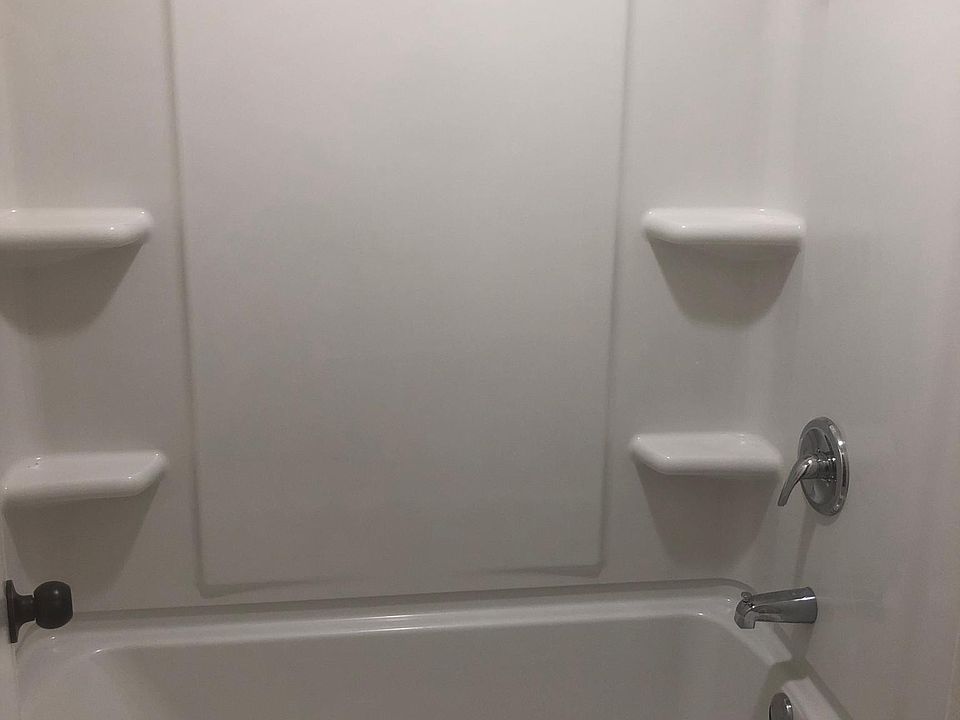 1st image of 7117 Lynwood Dr