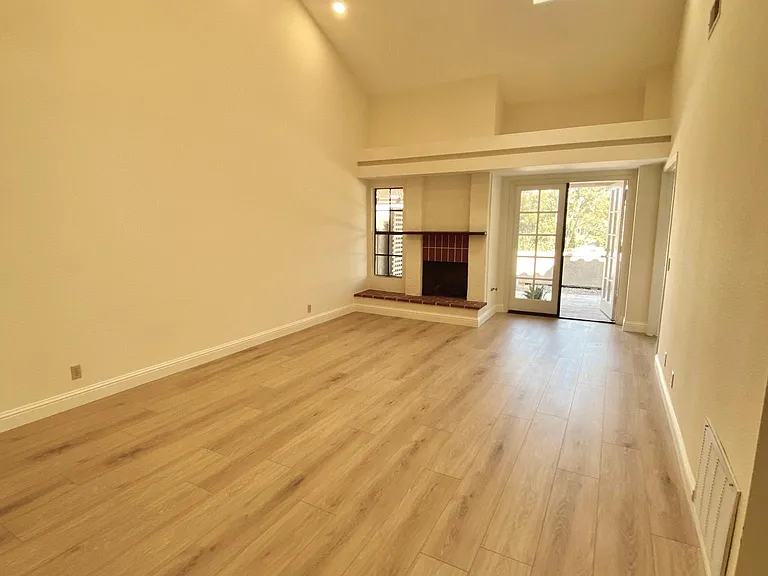 15880 Avenida Villaha #71 — Photo 7