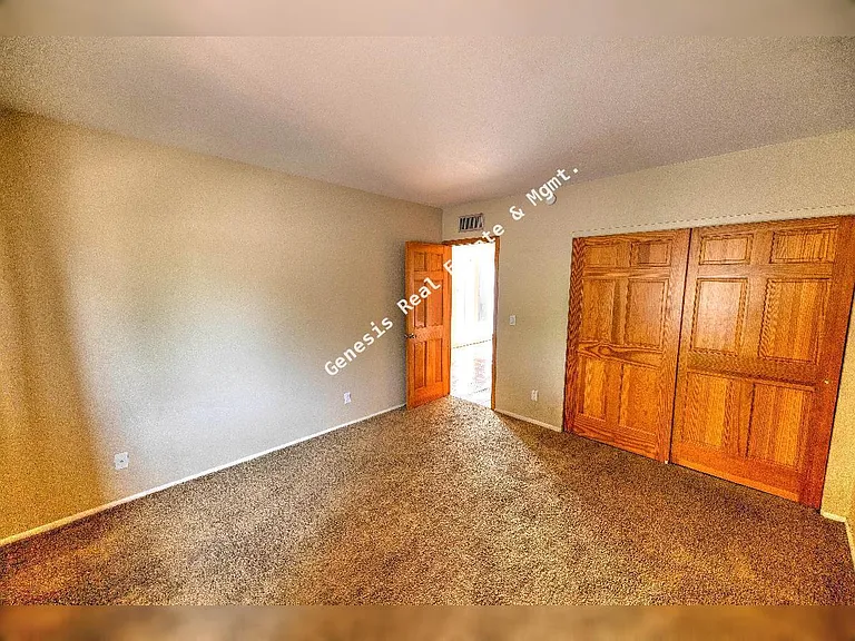 4741 E Calle Elegante — Photo 22