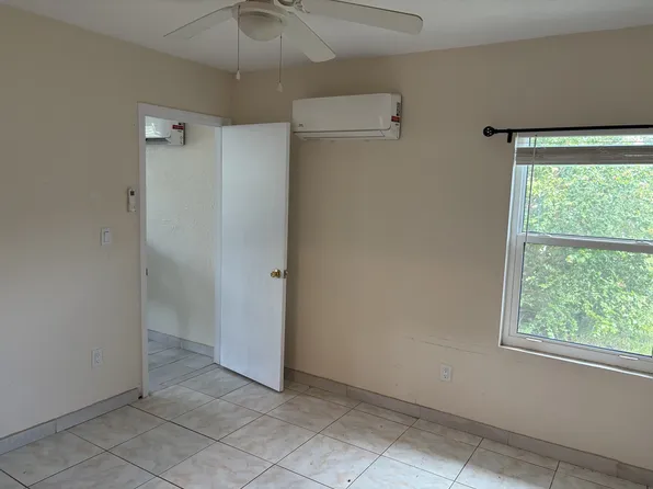 1816 Narranja St #3, Punta Gorda, FL 33950