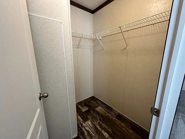 642 Oregon St #642 — Photo 5