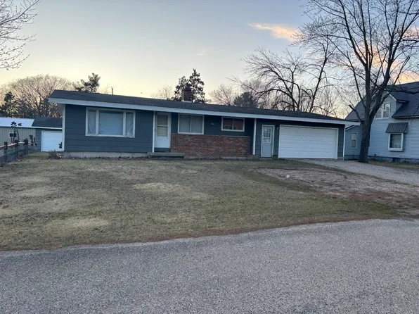 203 David St, Blue River, WI 53518