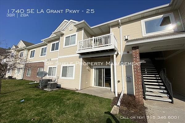 1st image of 1740 SE La Grant Pkwy APT 25