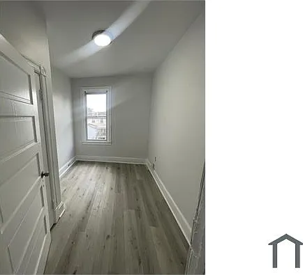 529 Irving St NW #1 — Photo 6