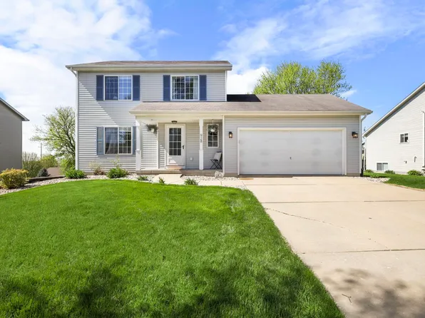928 Vista Ridge Dr, Mount Horeb, WI 53572