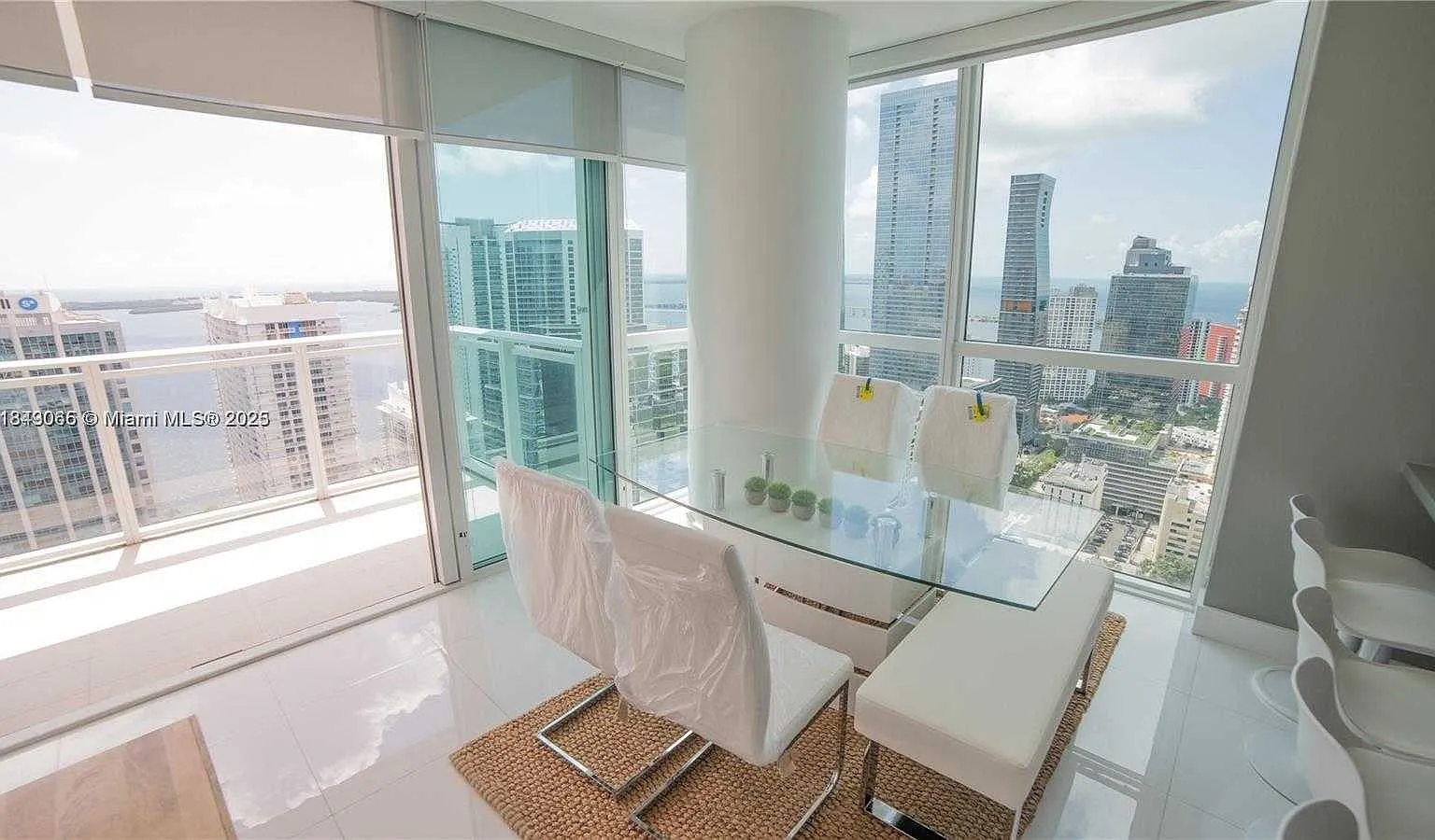 3 bed, $9,500 — Photo 4