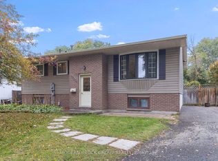 1210 Peden Blvd, Brockville, ON K6V 3K3