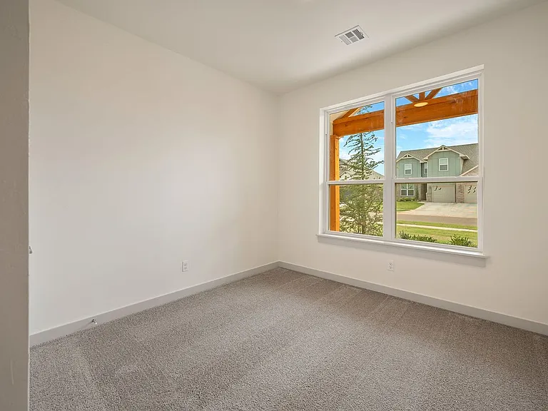 4909 Misty Wood Ln — Photo 33