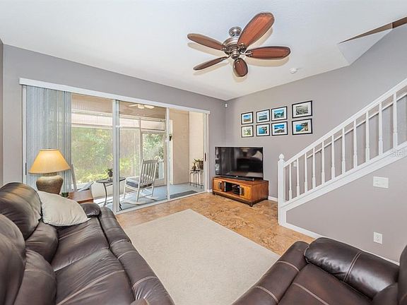 2nd image of 3623 Country Pointe Pl