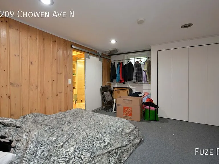 3209 Chowen Ave N — Photo 18