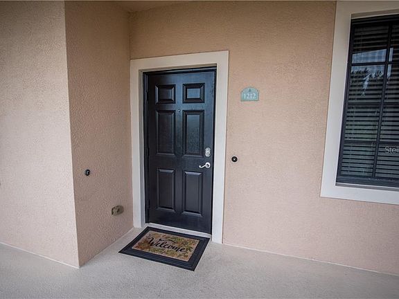 5th image of 900 E Marion Ave Unit 1212
