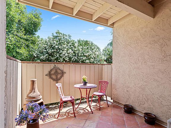 3rd image of 2254 Alexian Dr