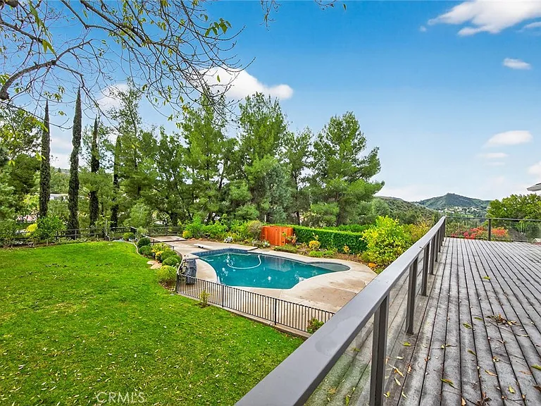 22424 Calipatria Dr — Photo 27