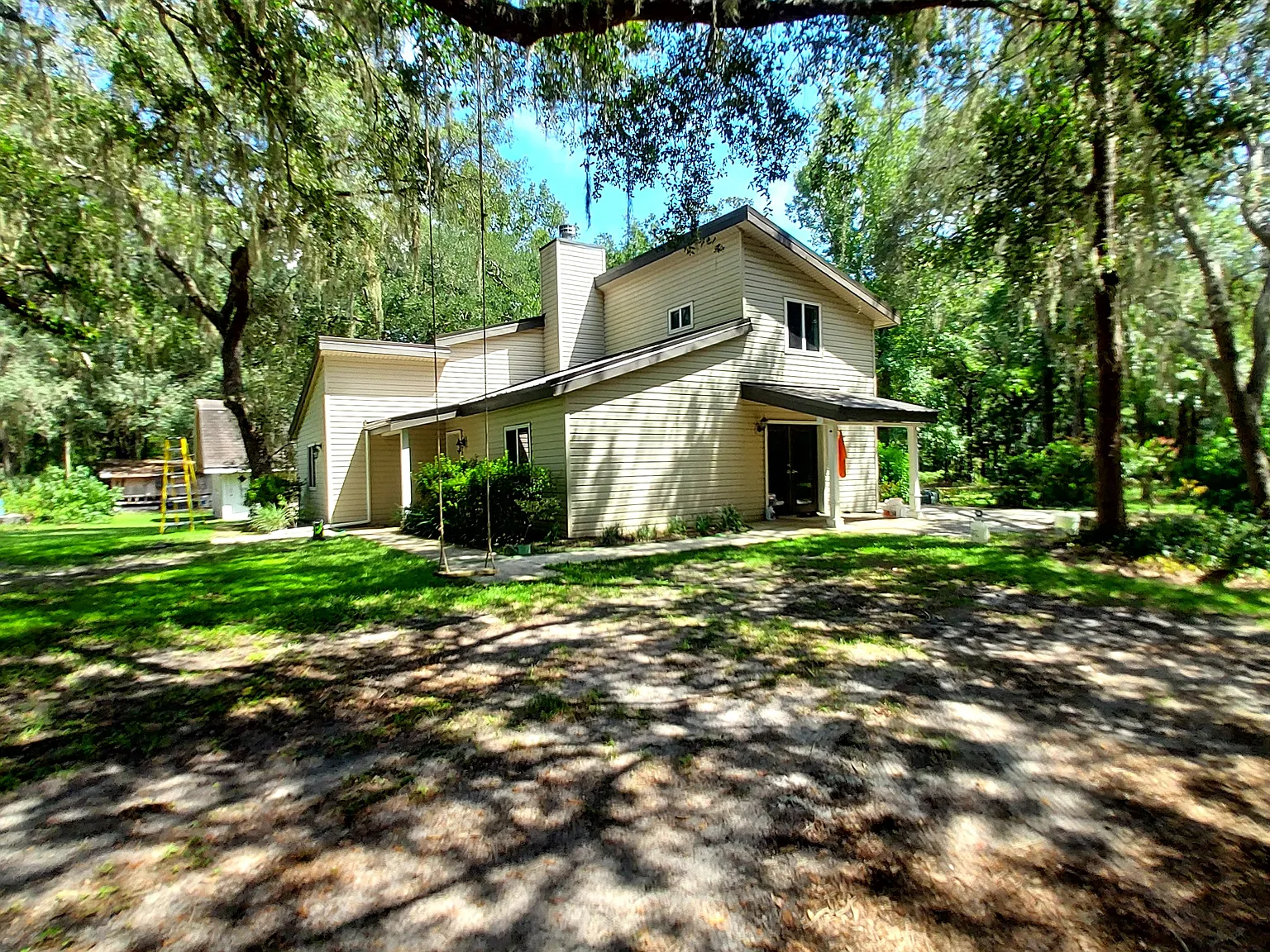 3 bed, 1774 sqft, $2,450 — Photo 1