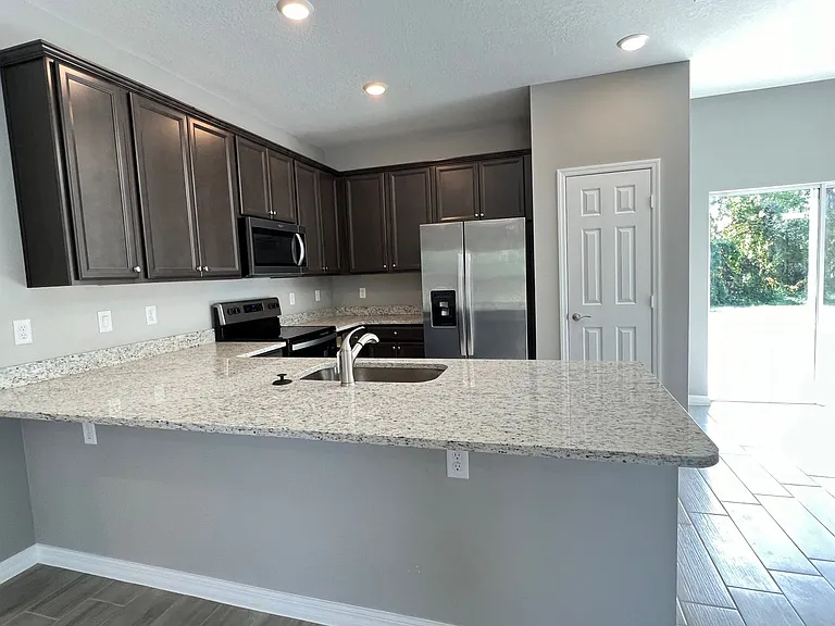 238 Silverfrost St SE — Photo 6
