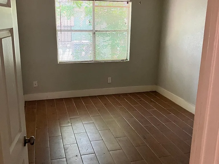 4518 Pecan Park Cir — Photo 3