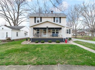 1109 E Front St, Dover, OH 44622