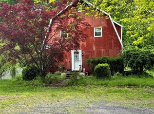 100 Kings Ln, Shawangunk, NY 12589