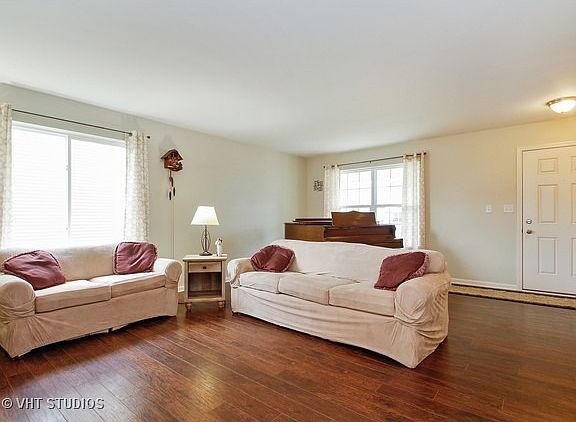 4th image of 1118 Adagio Dr
