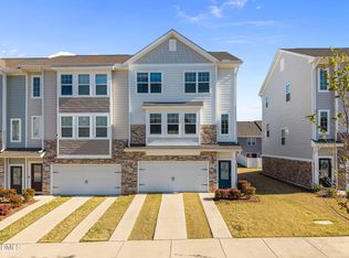 6927 Point Bar Pl, Raleigh, NC 27616