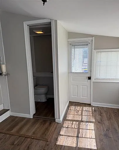 634 N Franklin St — Photo 7