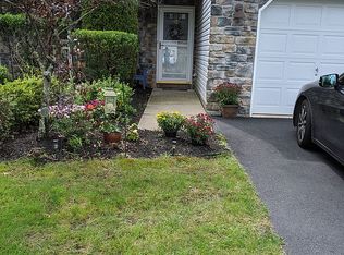 57 Hawthorne Dr, Tinton Falls, NJ 07753