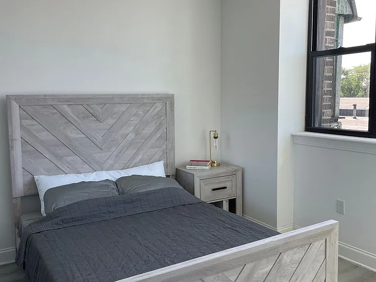 1600 West Hunting Park - Residential — Photo 15