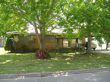 1st image of 1300 Burk Pl