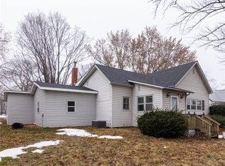 412 N Division St, Stuart, IA 50250